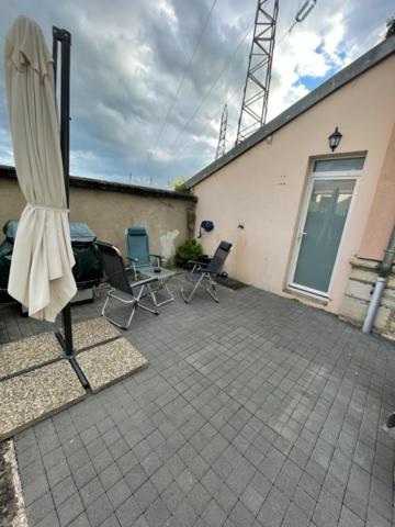 Hotel Studio Privee Vesoul -Wifi,Tv,Clim,Parking Gratuit Exterior foto